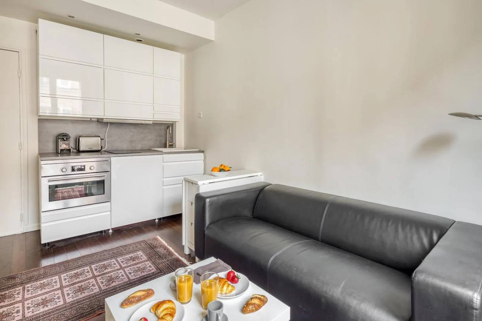 Charming Apartment Close To Gare De Lyon Paris France